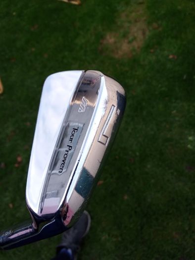 mizuno blades TP 19 and Staff Bag