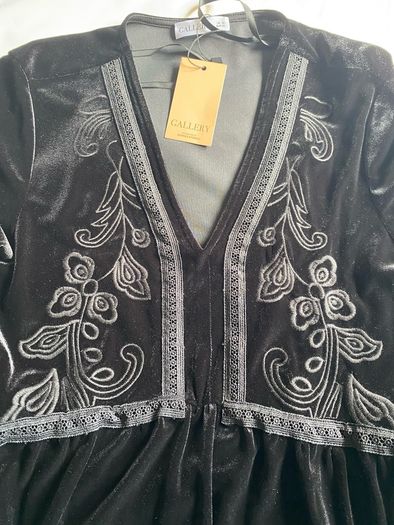 Black Velvet Dress size 12-14
