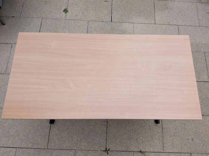 Sturdy Home Office / Office Desk  135  67.5  74