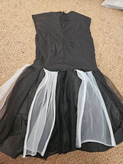 Costume