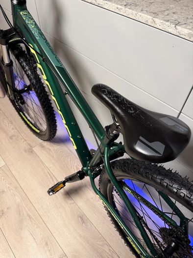 Carrera Vengeance Bike