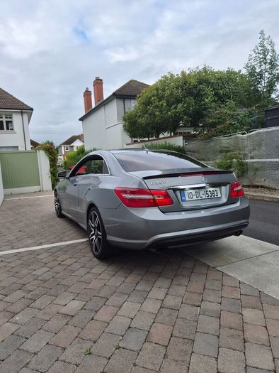 Mercedes-Benz E-Class 2010