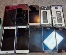 Lot of 12 Smartphones ,Mixed Brands, Untested, Samsung, Siny, Mi, Motorola