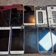 Lot of 12 Smartphones ,Mixed Brands, Untested, Samsung, Siny, Mi, Motorola