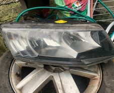 2015 Skoda Octavia headlight