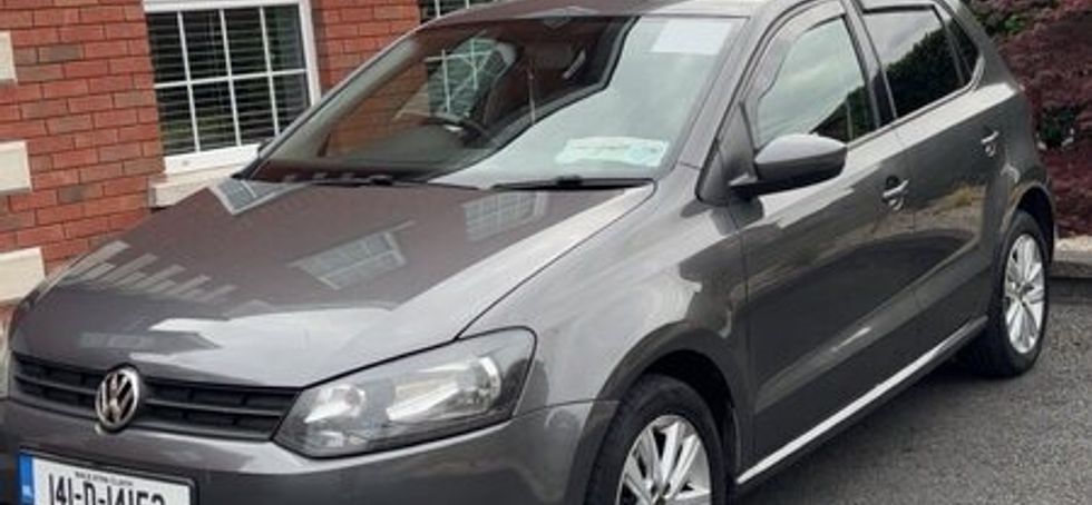 Volkswagen polo LOW KMS