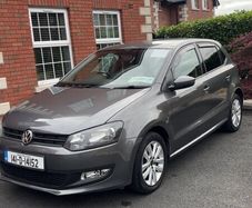 Volkswagen polo LOW KMS