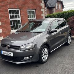 Volkswagen polo LOW KMS