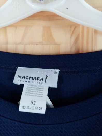 woman's top.    New size 16/18