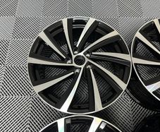 18 19" Skoda Perseus Style Wheels Octavia Scout Superb Karoq Kodiaq Enyaq A3 Vw Golf 5x112