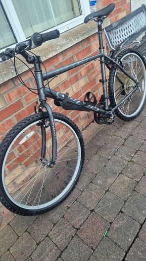 carrera mtb mountain bike 26inch wheels