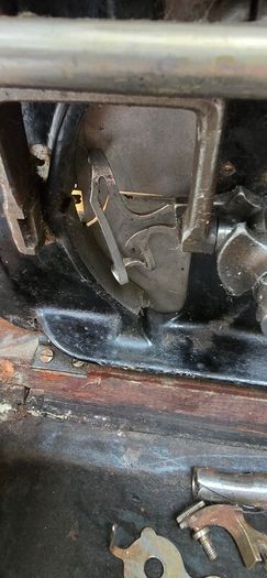 Singer antique sewing machine