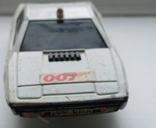 James Bond Lotus