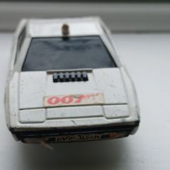 James Bond Lotus