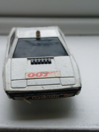 James Bond Lotus