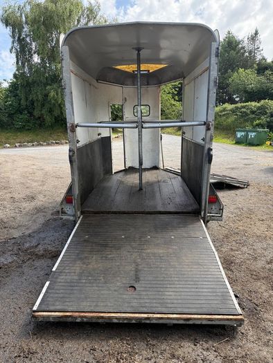 Horse Box