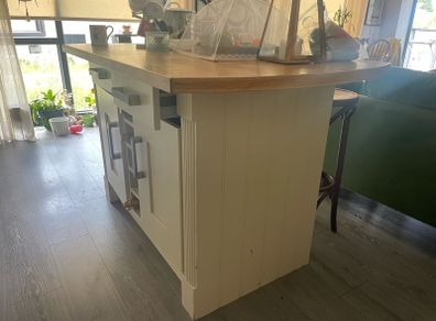 island table