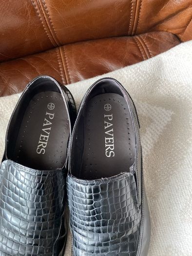 black mens Slip on shoes