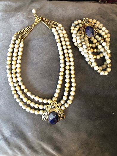 pearl necklace and bracelet set