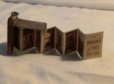WW1 Photo Souvenir Pendant.