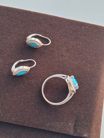 silver ring and earings
