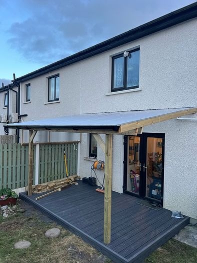 Pergola / lean to house / side passage roof