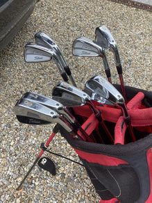 Titleist 735 cm irons