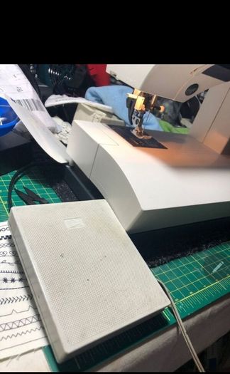 Pfaff tiptronic 2020 flat bed sewing machine