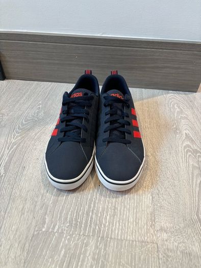 Adidas runners