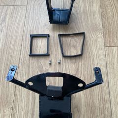 Yamaha R6 SES front track fairing / speedo bracket