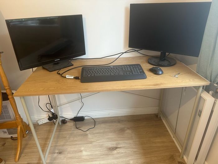 Jysk desk (only)