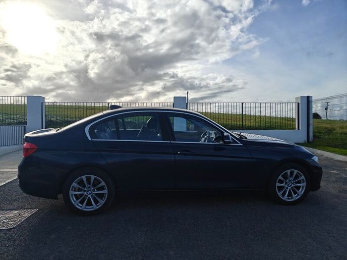 BMW 3-Series 2016