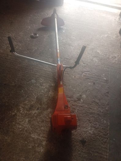 brush cutter  strimmer Husqvarna