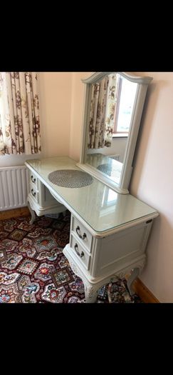 Cream Dressing Table with Mirror  French Style