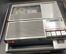 Vintage Telefunken Magnetophon 302 TS Reel-to-Reel Tape Recorder - 1960s Portable