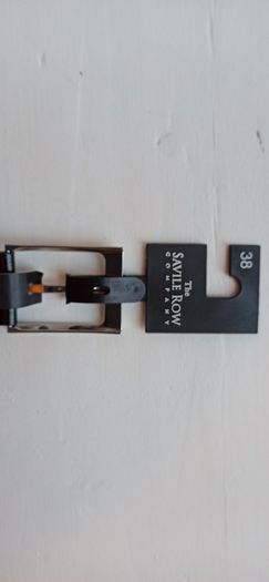 Leather belt, for men and women.New.The Savile Row company.
