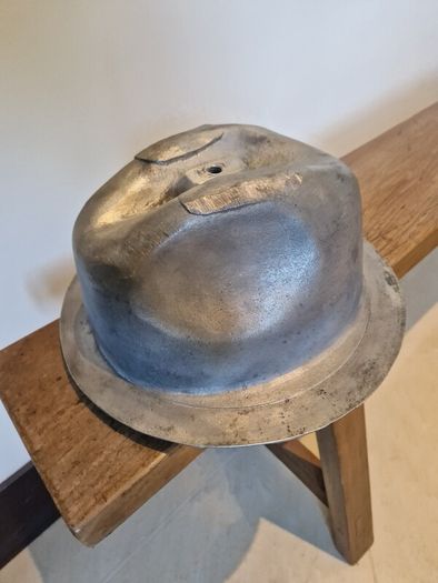 Vintage hat mould