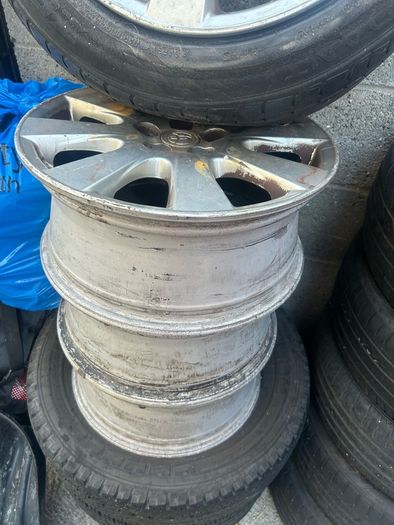 Set of alloys for 2007-2009 avensis