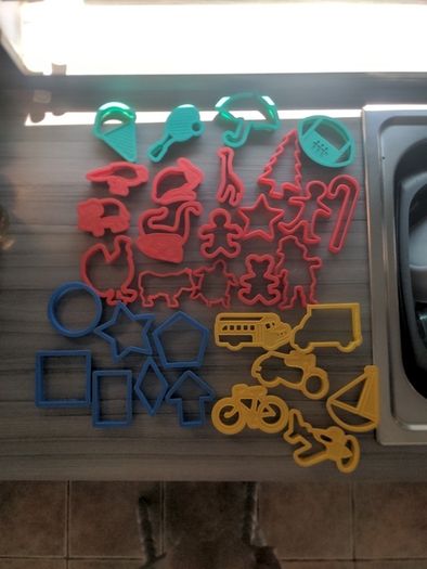 Kids shape cutters