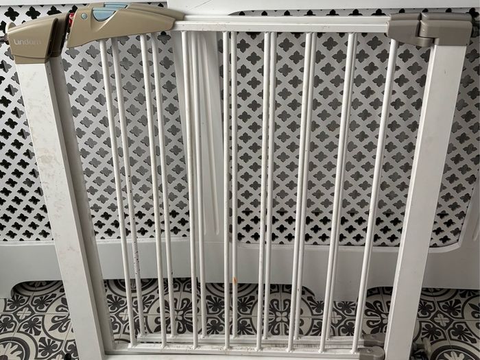 baby stair gates x2