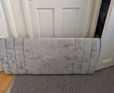 Headboard for Sm Dbl Bed Size
