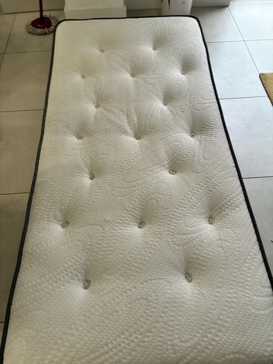Single Mattress (Harvey Norman / Castle Beds) Comfort Pocket