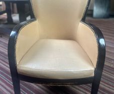 Pub chair