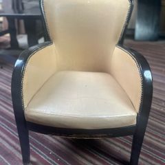 Pub chair