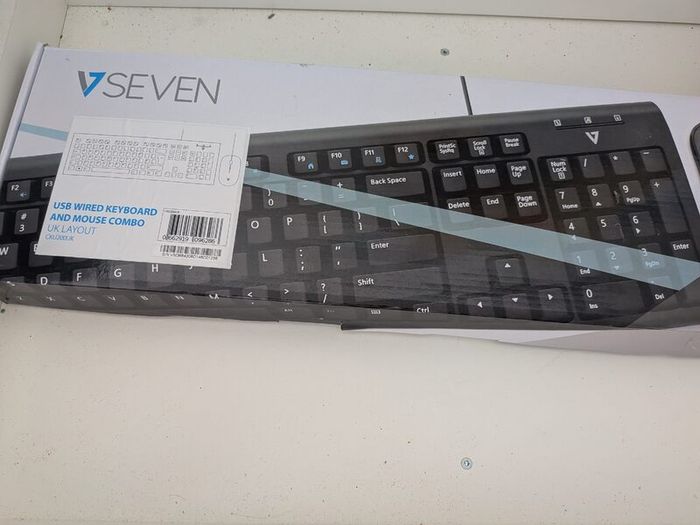 V7 USB Wired Keyboard and Mouse Combo (UK Layout)