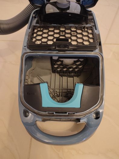 Miele vacuum cleaner