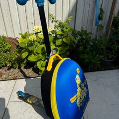 scooter suitcase minions, new and unused, 2 different heights