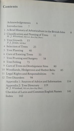 Trees For Town And Country By Peter Bridgeman. With A Frontispice By Henry Moore. Rare Vintage First Edition. Large Volume Hardback With Dustjacket In In Good Condition.