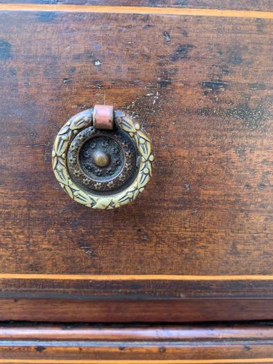 Georgian Mahogany Chest of Drawers.