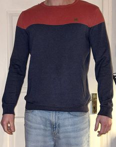 Navy and Red Jumper Size L